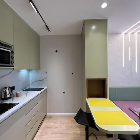 Center Urban * Tiran